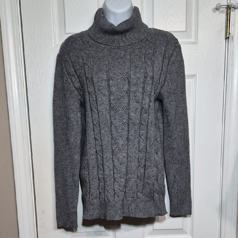 Women's Charcoal Cable Knit Turtleneck Sweater Size Medium